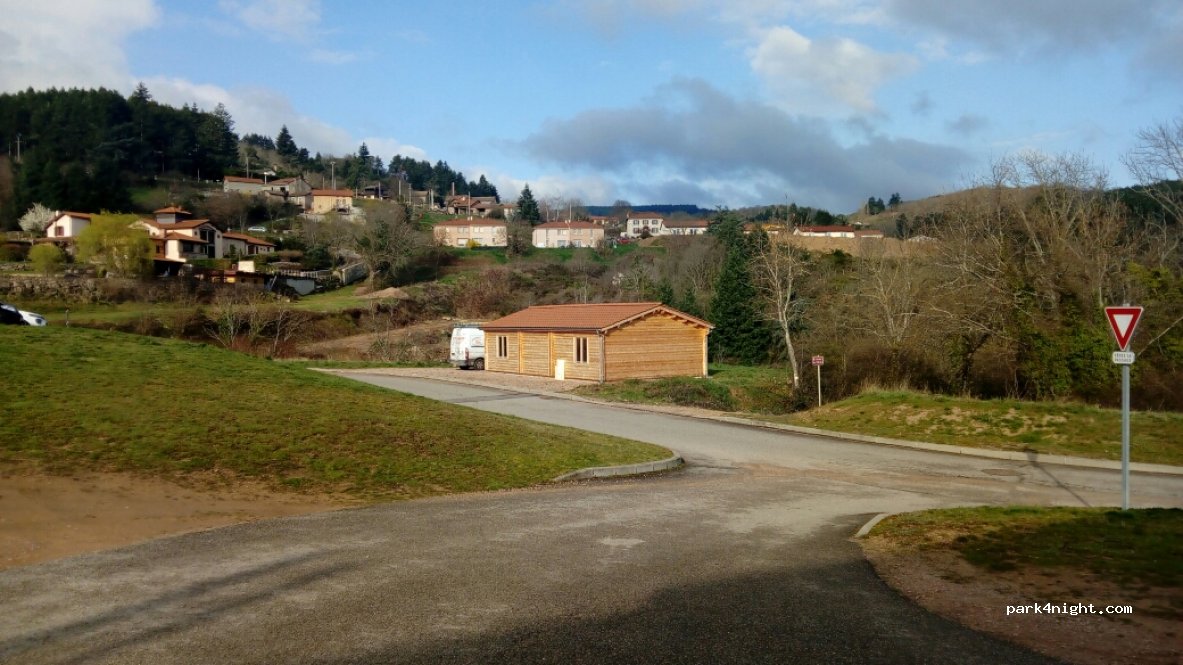 (42820) Ambierle - Rue Saint-Claude — foto 3