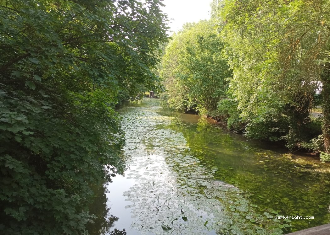 (28000) Chartres - Route des Grands Prés — foto 4