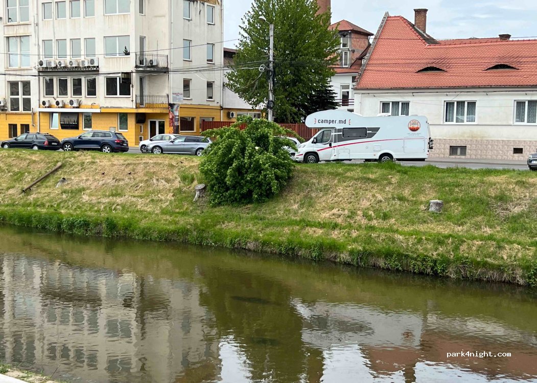 () Sibiu - 23 Strada Râului — foto 2