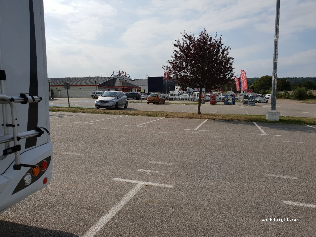 (27940) Aubevoye - 4 Chemin Vert — foto