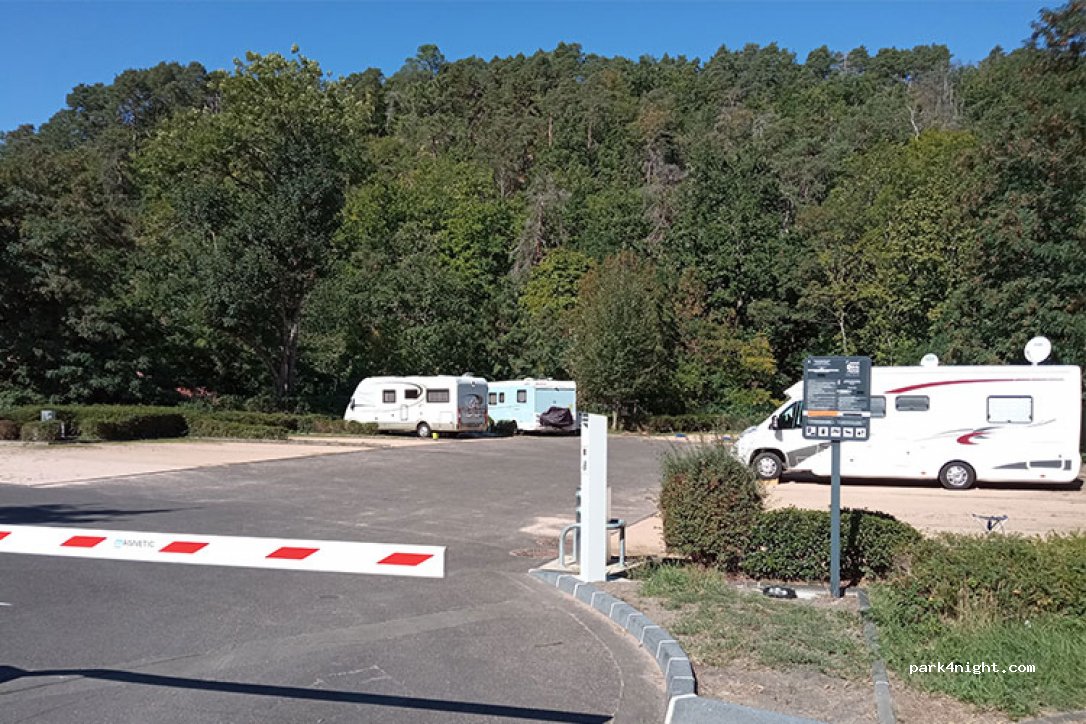 (63140) Châtel-Guyon - 2-14 Avenue de Russie — foto