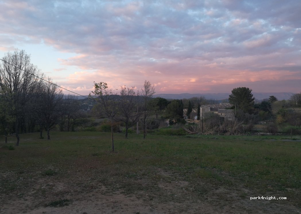 (84220) Goult - D106 — foto 4