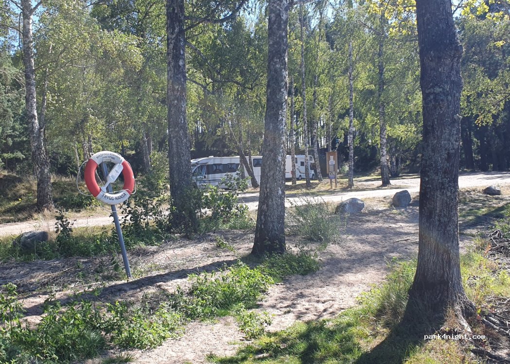 (611 98) Vrena - Unnamed Road — foto 4