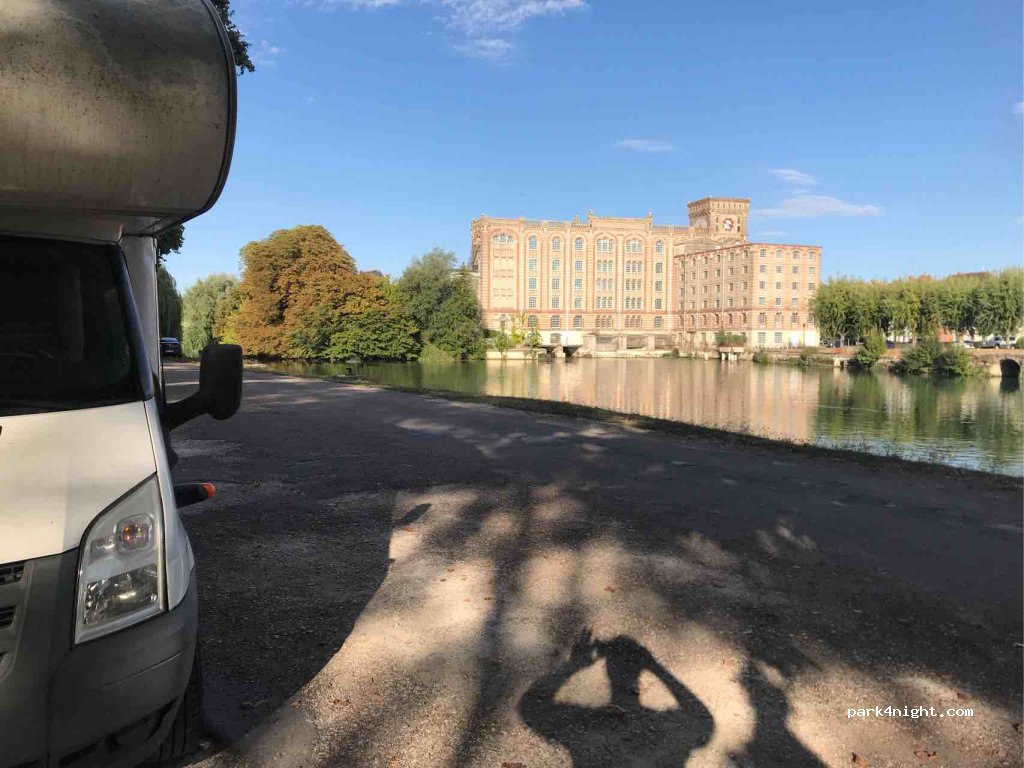 (10400) Nogent-sur-Seine - 28 Rue des Graviers — foto