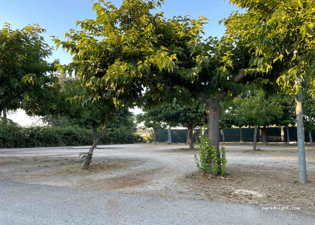 (70013) Castellana Grotte - 6 Via Firenze — foto