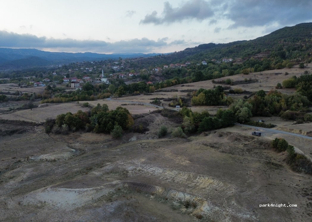 (6865) Maglene - Unnamed Road — foto 3