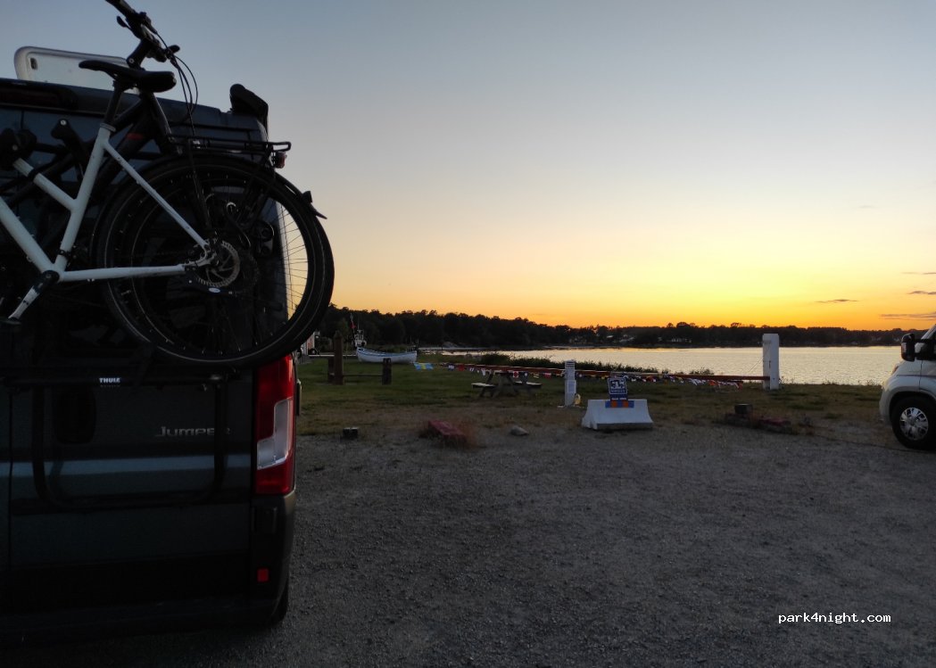 Ställplats Hörviks Hamn — foto 4