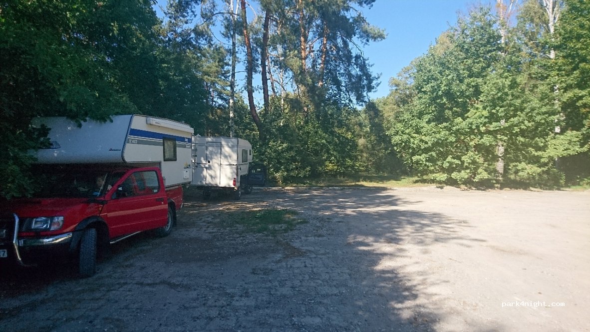 (26-630) Jedlnia-Letnisko - 2 Nadrzeczna — foto