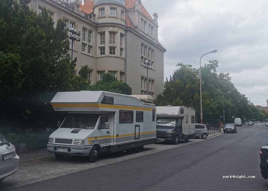 (50-373) Wrocław - 1 Norwida — foto