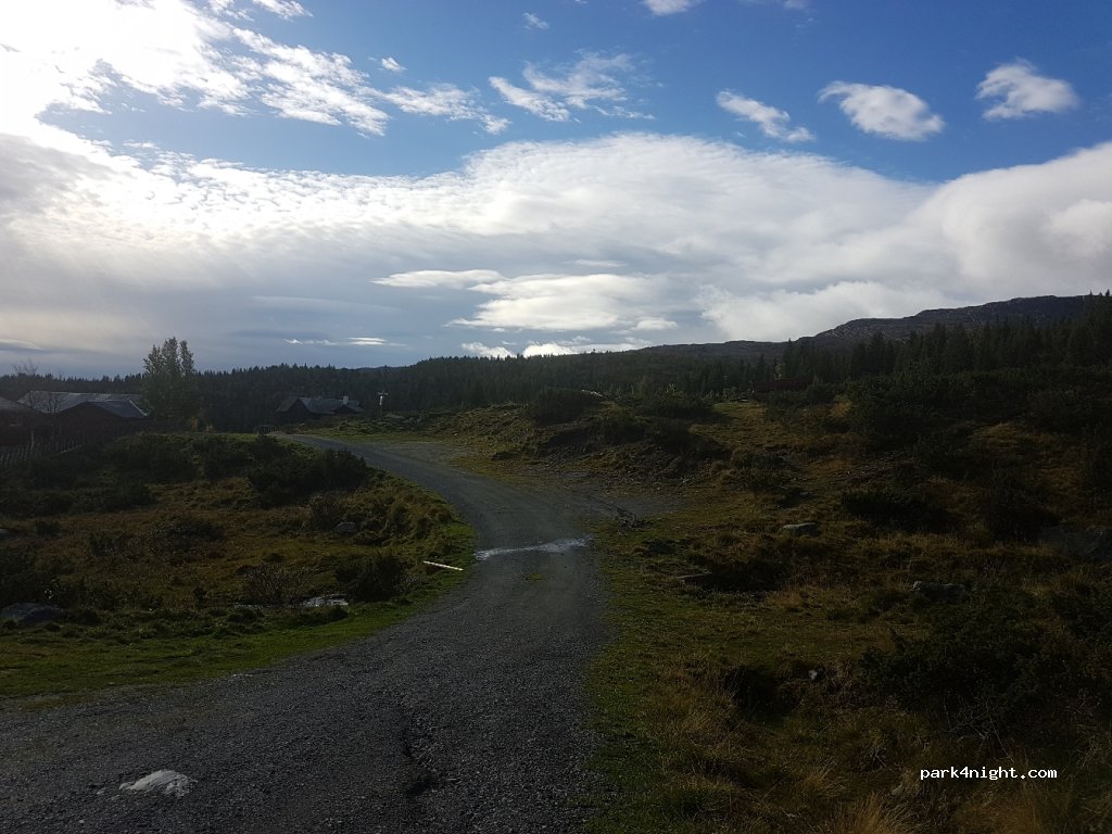 (2943)  - Unnamed Road — foto 2