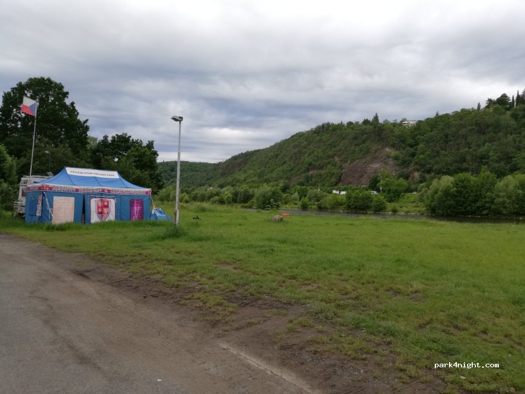 (147 00) Braník - U Ledáren — foto