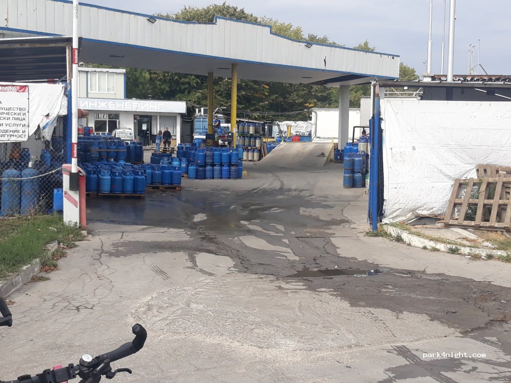 (9003) Varna - Народни Будители 2Б булевард „Народни будители“ — foto 2