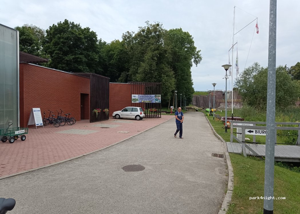 (82) - Droga Wojewódzka 605 — foto 2