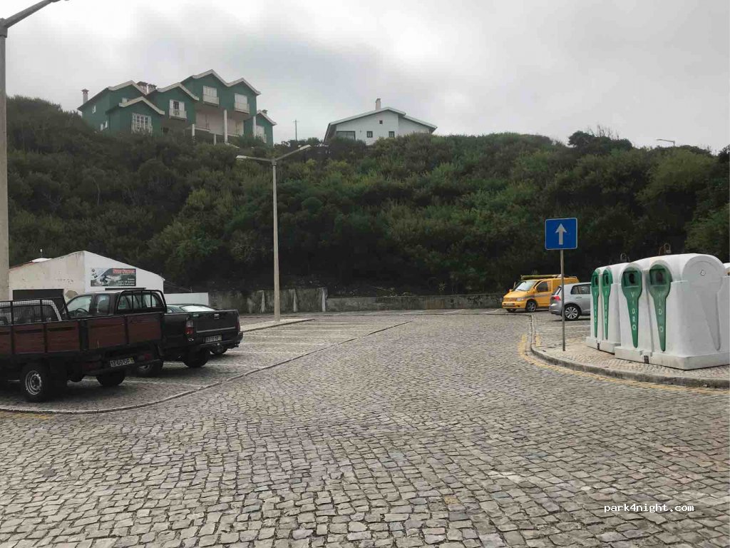 (2430-517) Marinha Grande - Rua Antigas Serrações — foto