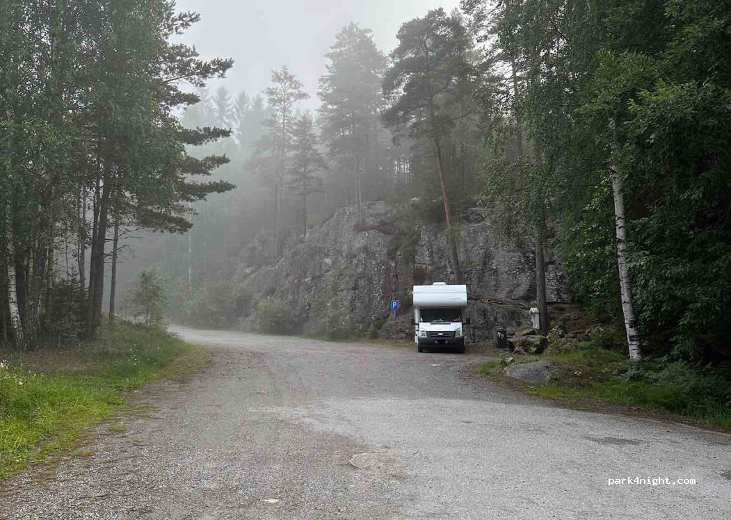 (1730) Ise - Unnamed Road — foto 3
