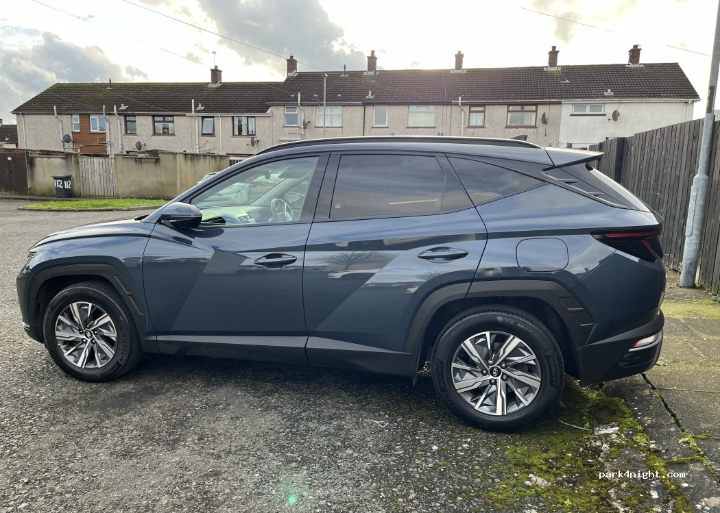 (BT44 0QS) Cushendun - Unnamed Road — foto