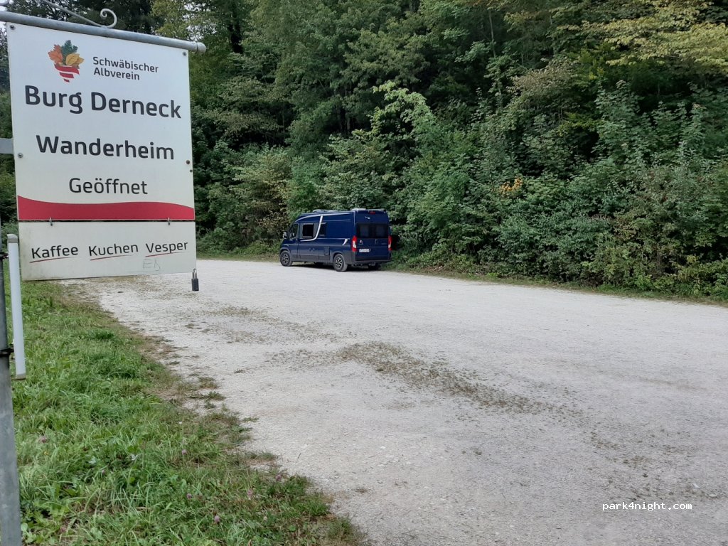 (72534) Hayingen - 1 Burg Derneck — foto