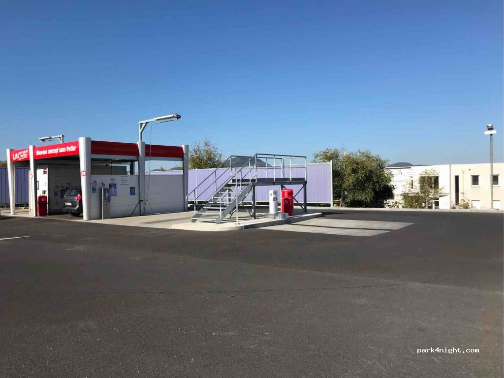 (43200) Yssingeaux - 50 Zone d'activité du Fromental — foto