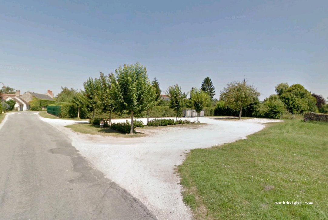 (45450) Ingrannes - 2-24 Route de Vitry aux Loges — foto