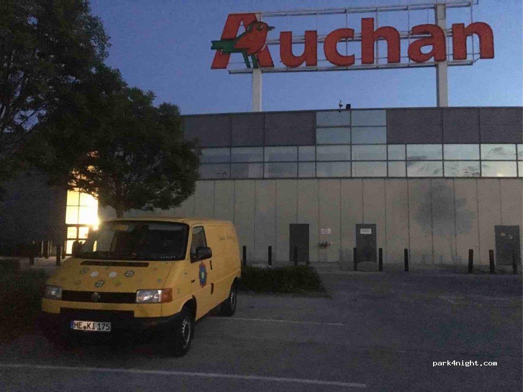 (2045) Törökbálint - 4 Torbágy utca — foto 2