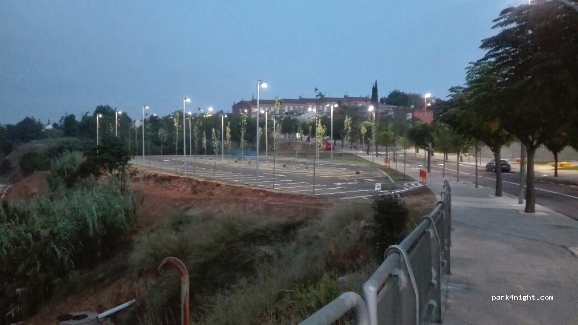 (08760) Martorell - 0 Carrer Francesc Carmona — foto