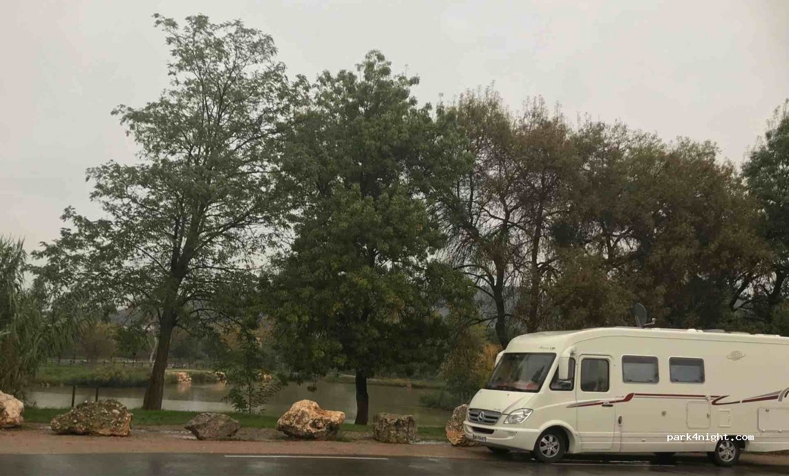 (13120) Gardanne - 91 Chemin des Prés — foto