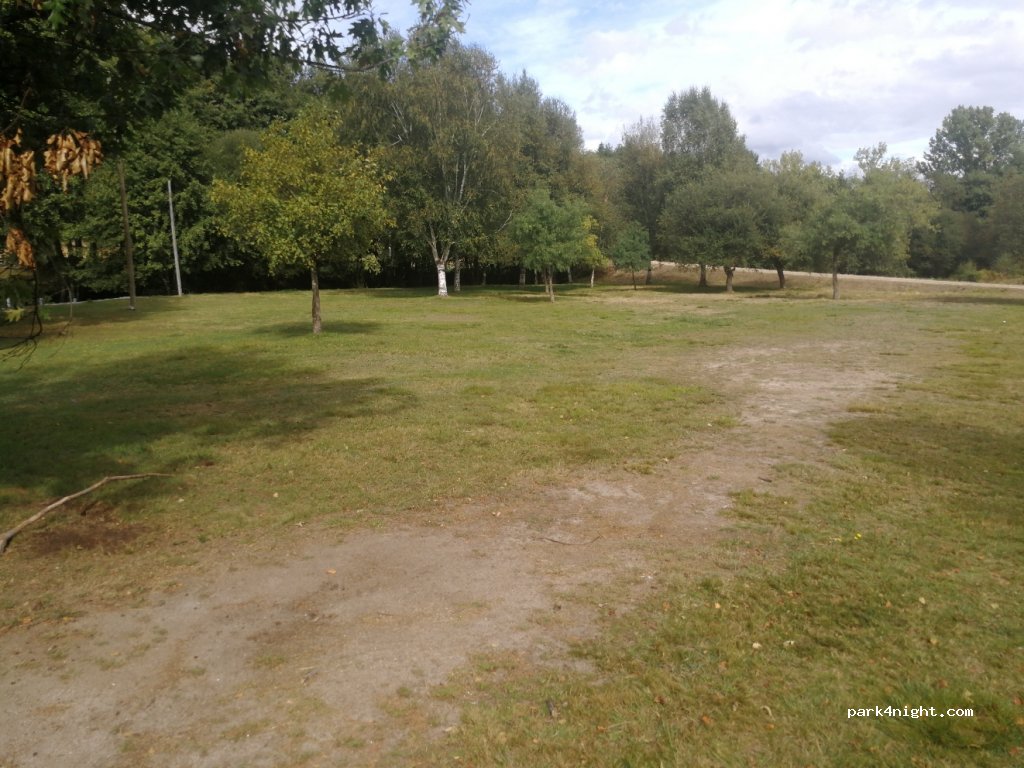 (32632) Baltar - Unnamed Road — foto