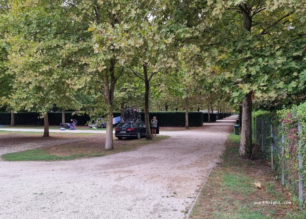 Lipót Bath and Camping — foto