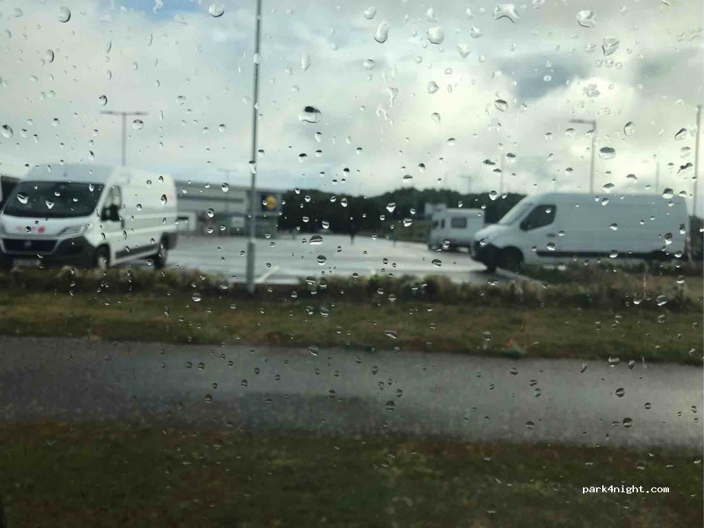 (CT16 3FH) Whitfield - Honeywood Parkway — foto