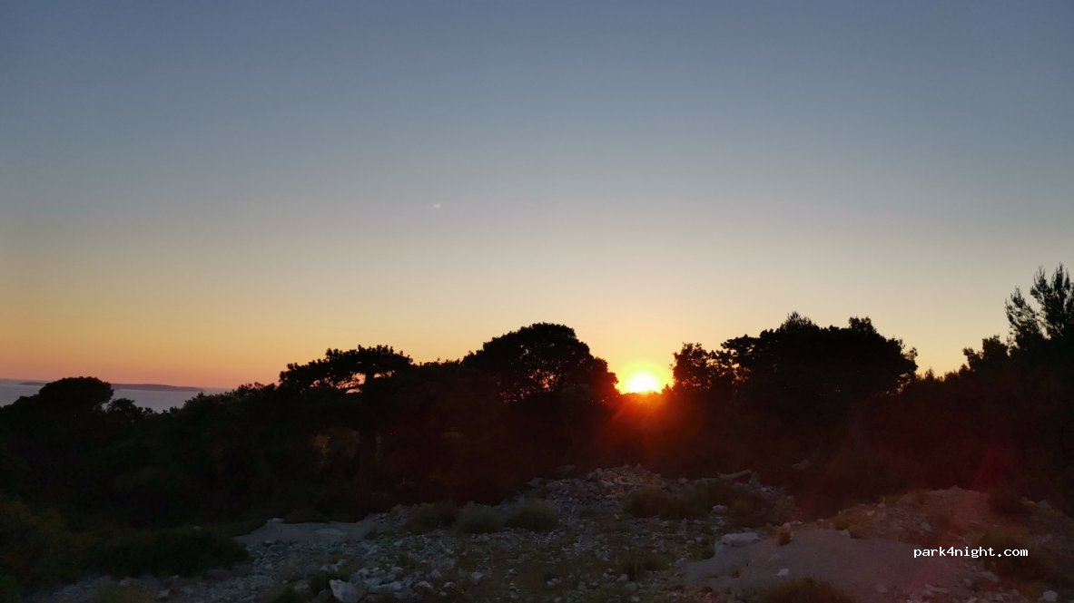 (51551) Veli Lošinj - Unnamed Road — foto
