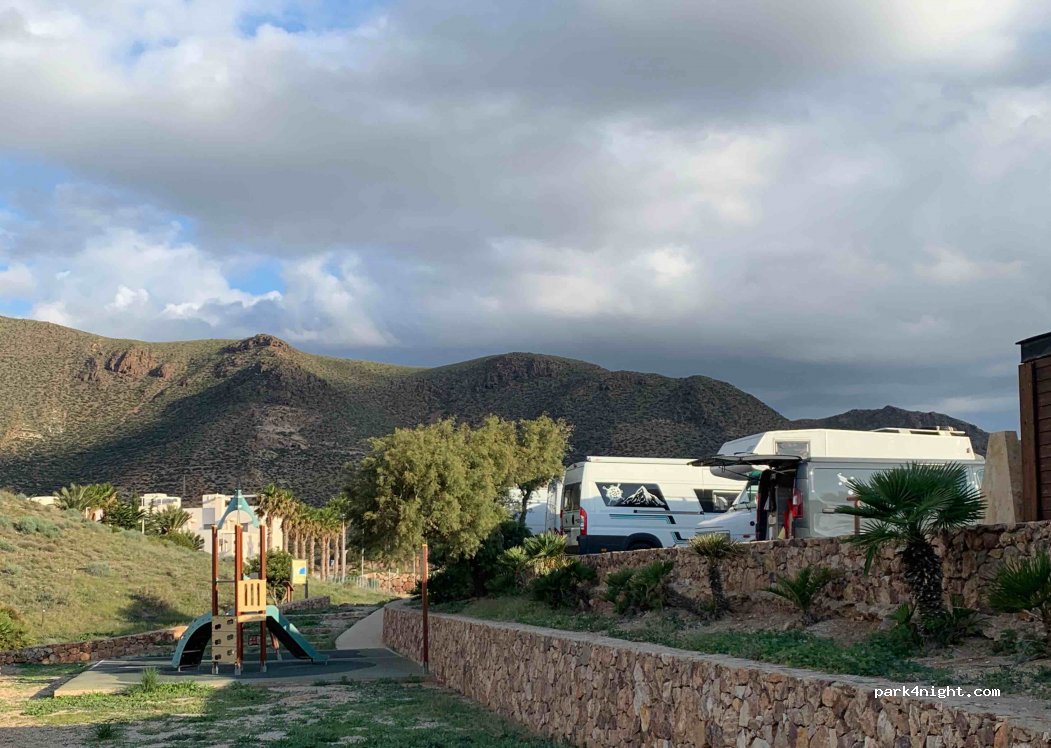 (04118) La Isleta - 3 Calle Terrera de Mágina — foto