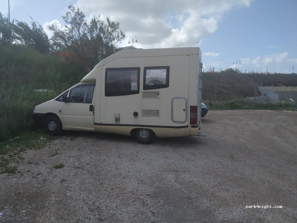 (00042) Anzio - 18 Via del Marinaro — foto
