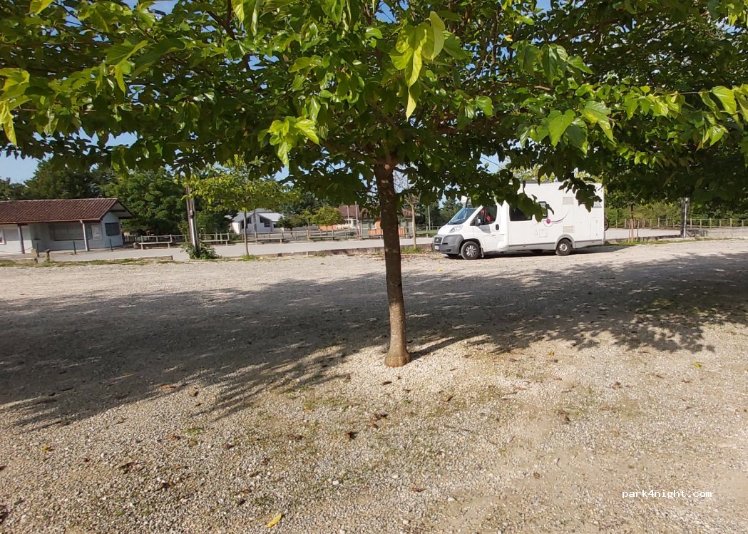 (46090) Trespoux-Rassiels - La Truqué — foto