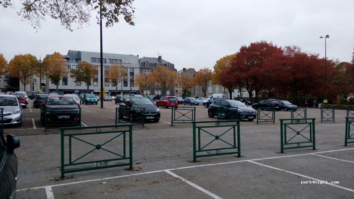 (87000) Limoges - 1 Avenue de la Libération — foto