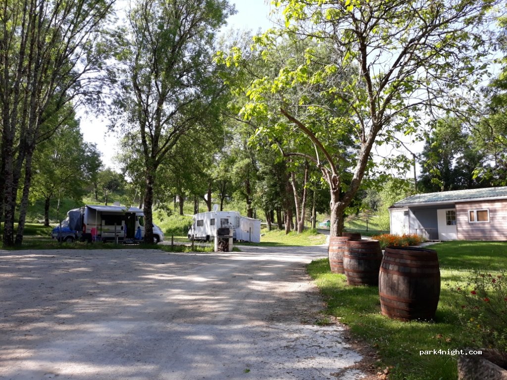 Camping de Bourg-Charente — foto 2