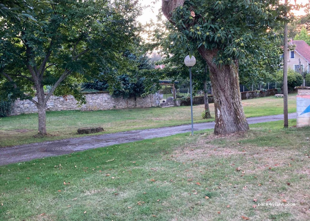 (23250) Saint-Georges-la-Pouge - 6 Allée des Châtaigniers — foto