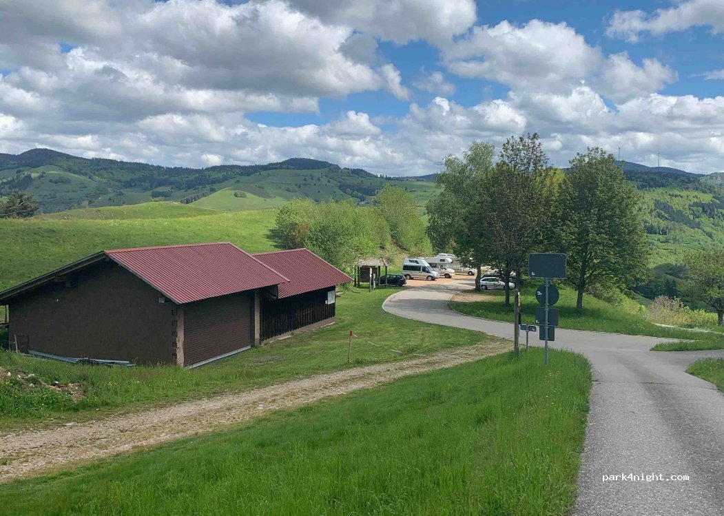 Grillplatz Tannenbodenhütte — foto