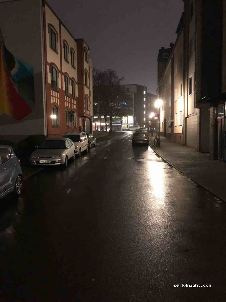 (47051) Duisburg - 9 Springwall — foto 3