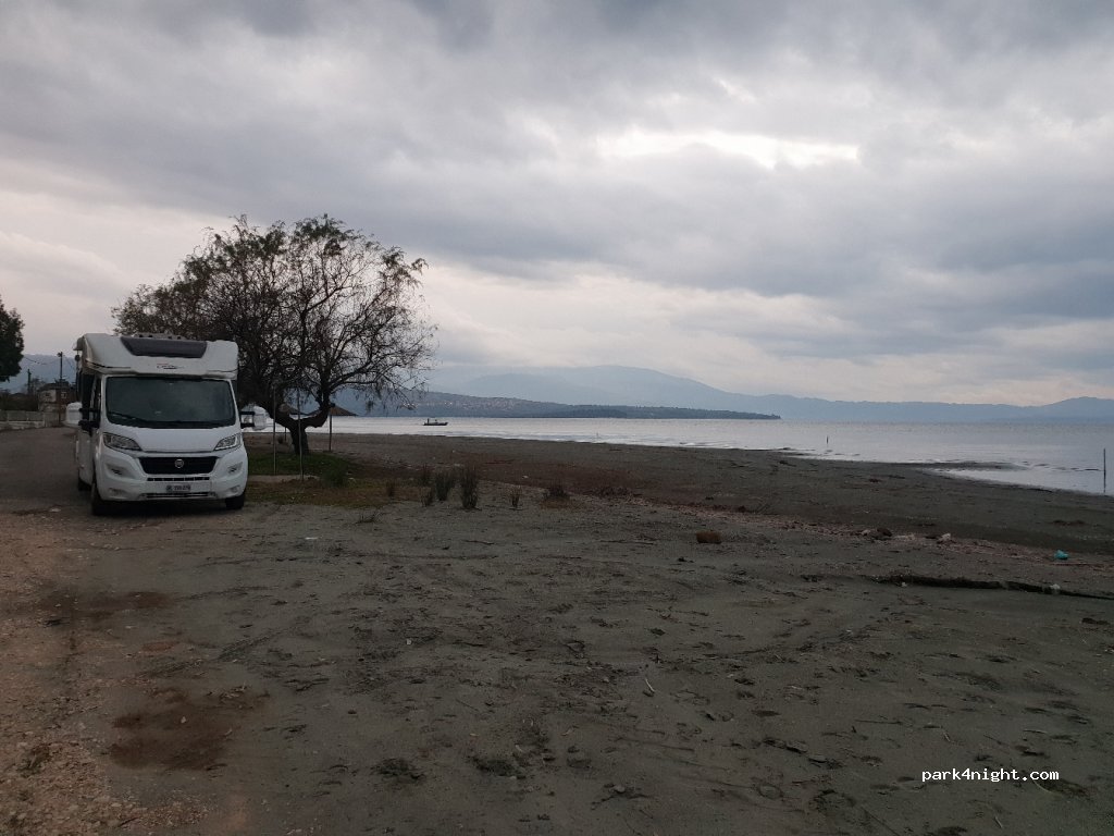 (305 00)  - Unnamed Road — foto 2