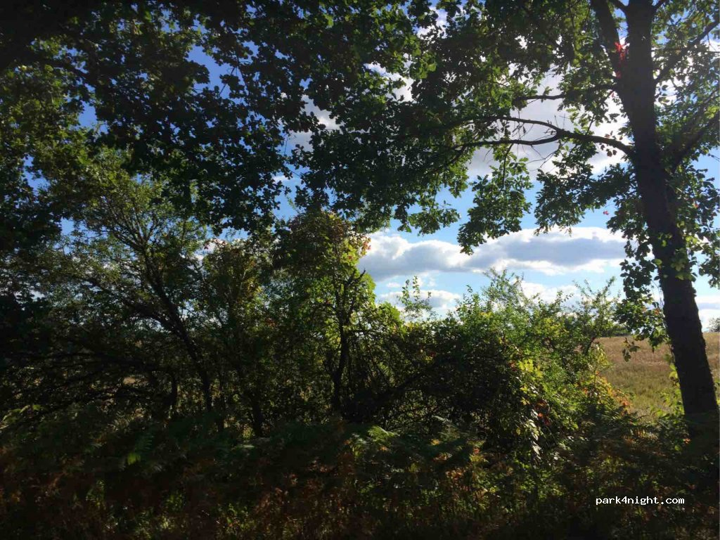 Camping Municipal Saint Pierre Château — foto