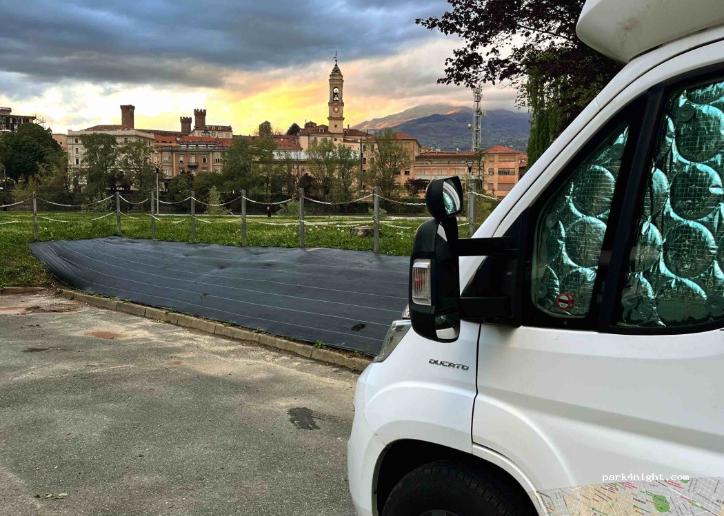 (10015) Ivrea - Via Dora Baltea 3, angolo P.le della Croce Rossa — foto 5