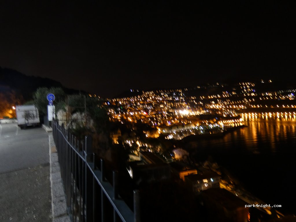 (06300) Nice - 2 Avenue des Hespérides — foto 3