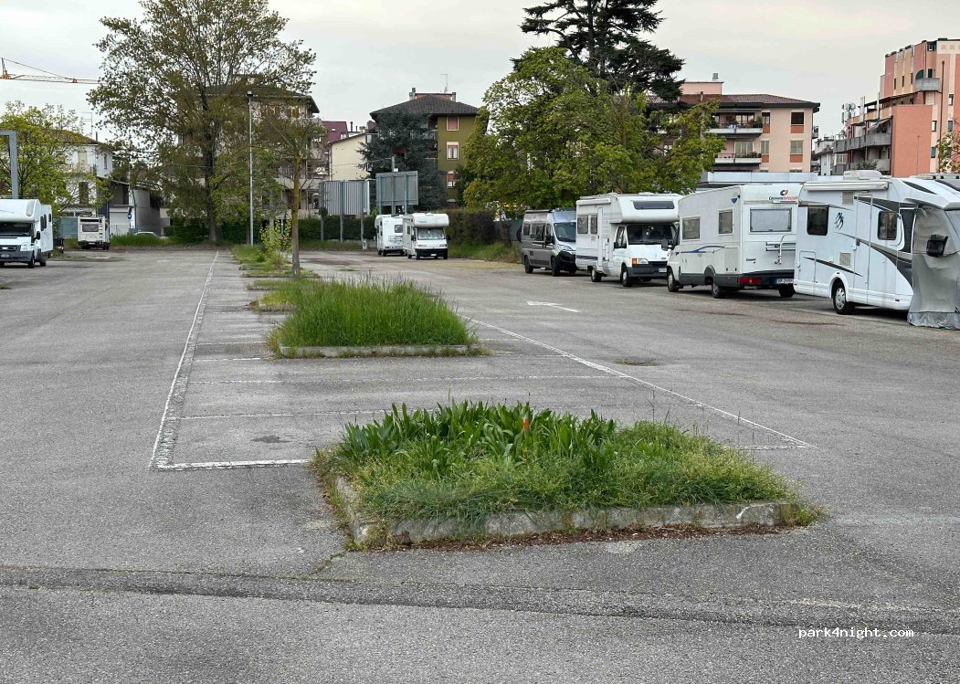 (36100) Vicenza - 32 Viale Grappa — foto 2