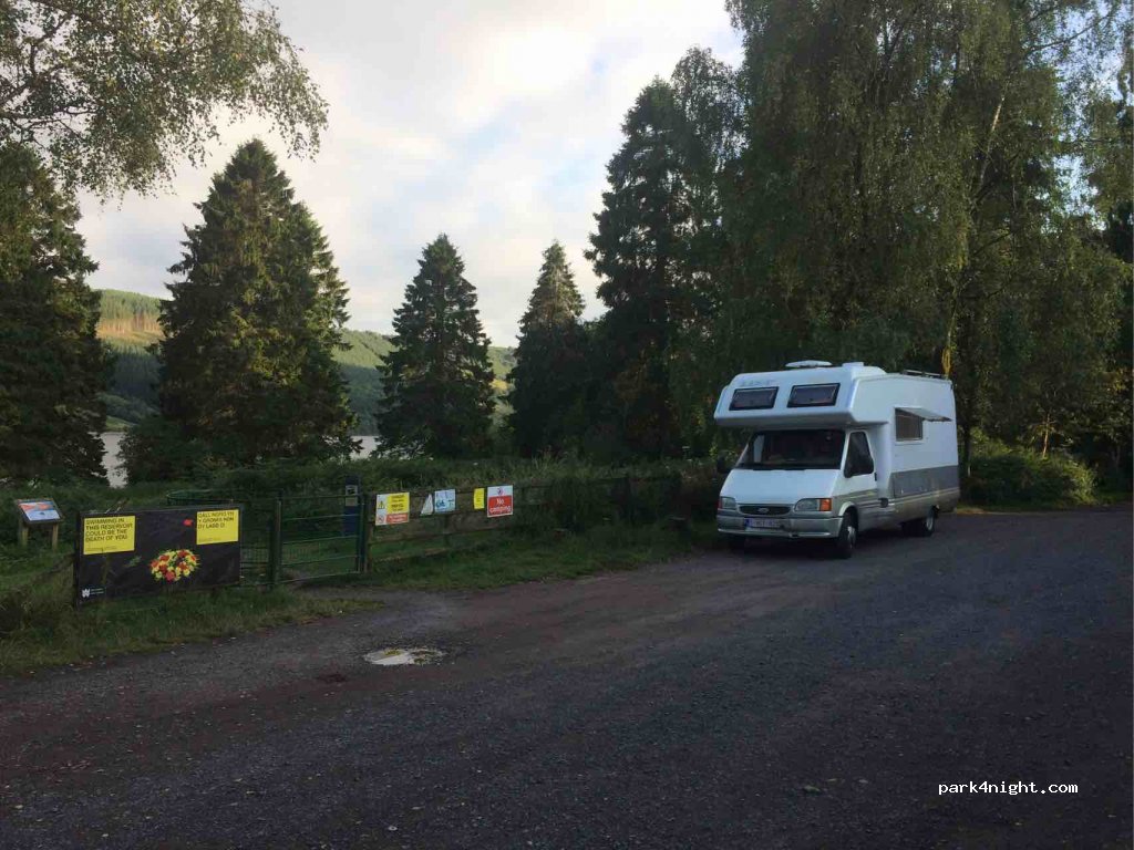 (LD3) Brecon - Unnamed Road — foto