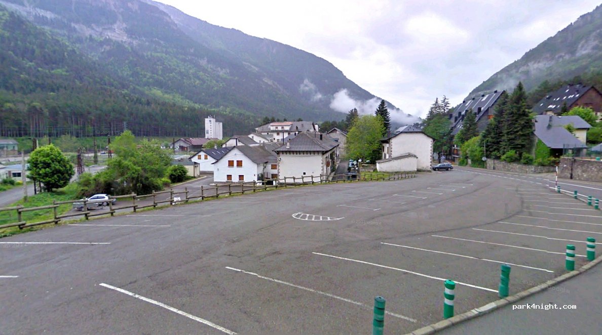 (22880) Canfranc-Estación - 2 Camino de los Ayerbes — foto