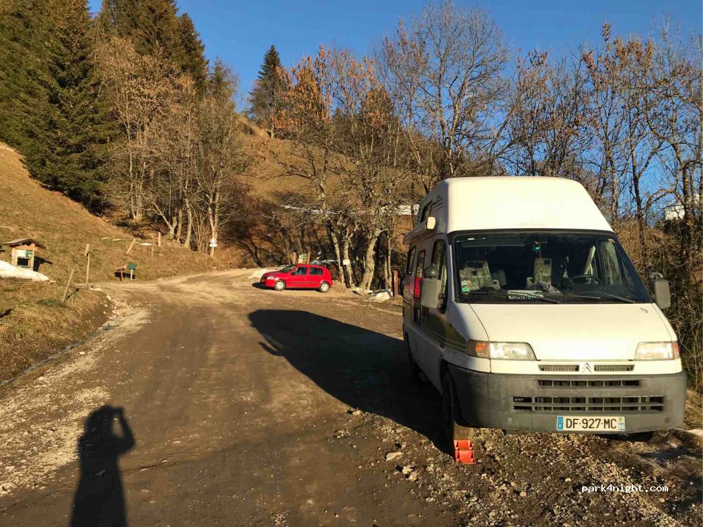 (74230) Manigod - 484 Route du Pré À l'Ours — foto