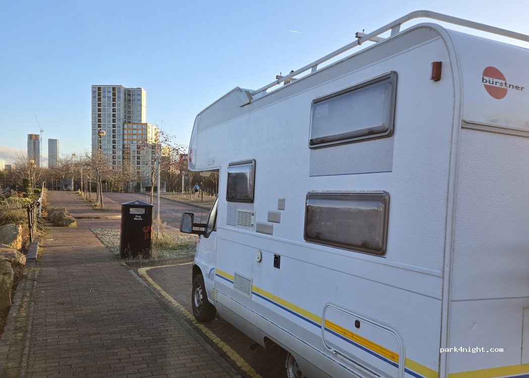 (M50) - Waterfront Quay — foto 4