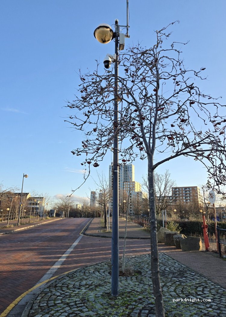 (M50) - Waterfront Quay — foto 5