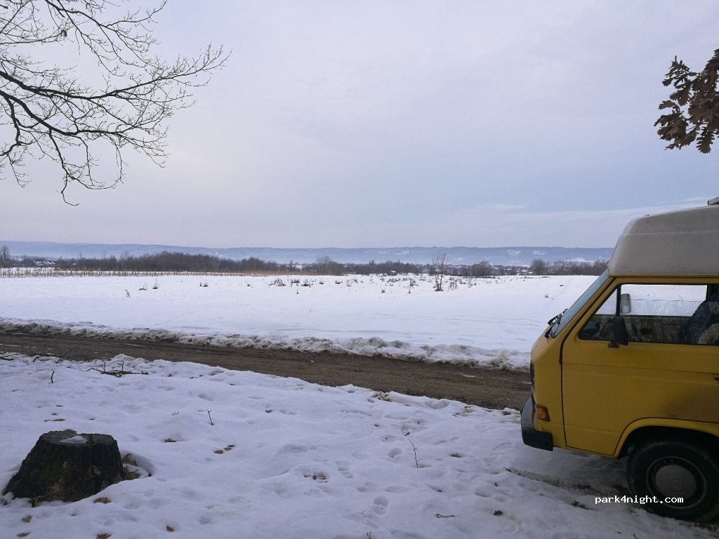 (215500) Târgu Cărbunești - DN67B — foto