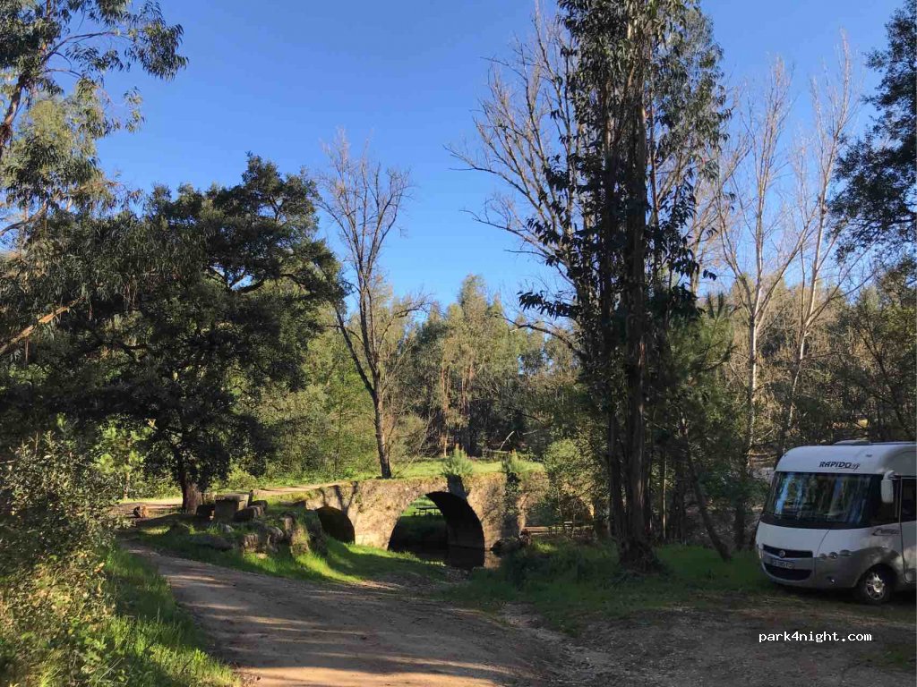 (2300)  - Estrada Ribeira — foto 2